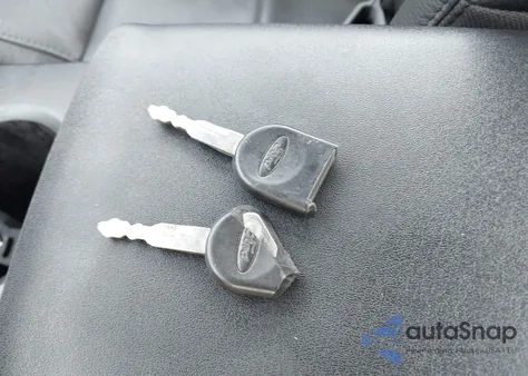 2007 Ford Mustang V6 Deluxe/V6 Premium из США, поврежденный, VIN 1ZVFT80N475295240